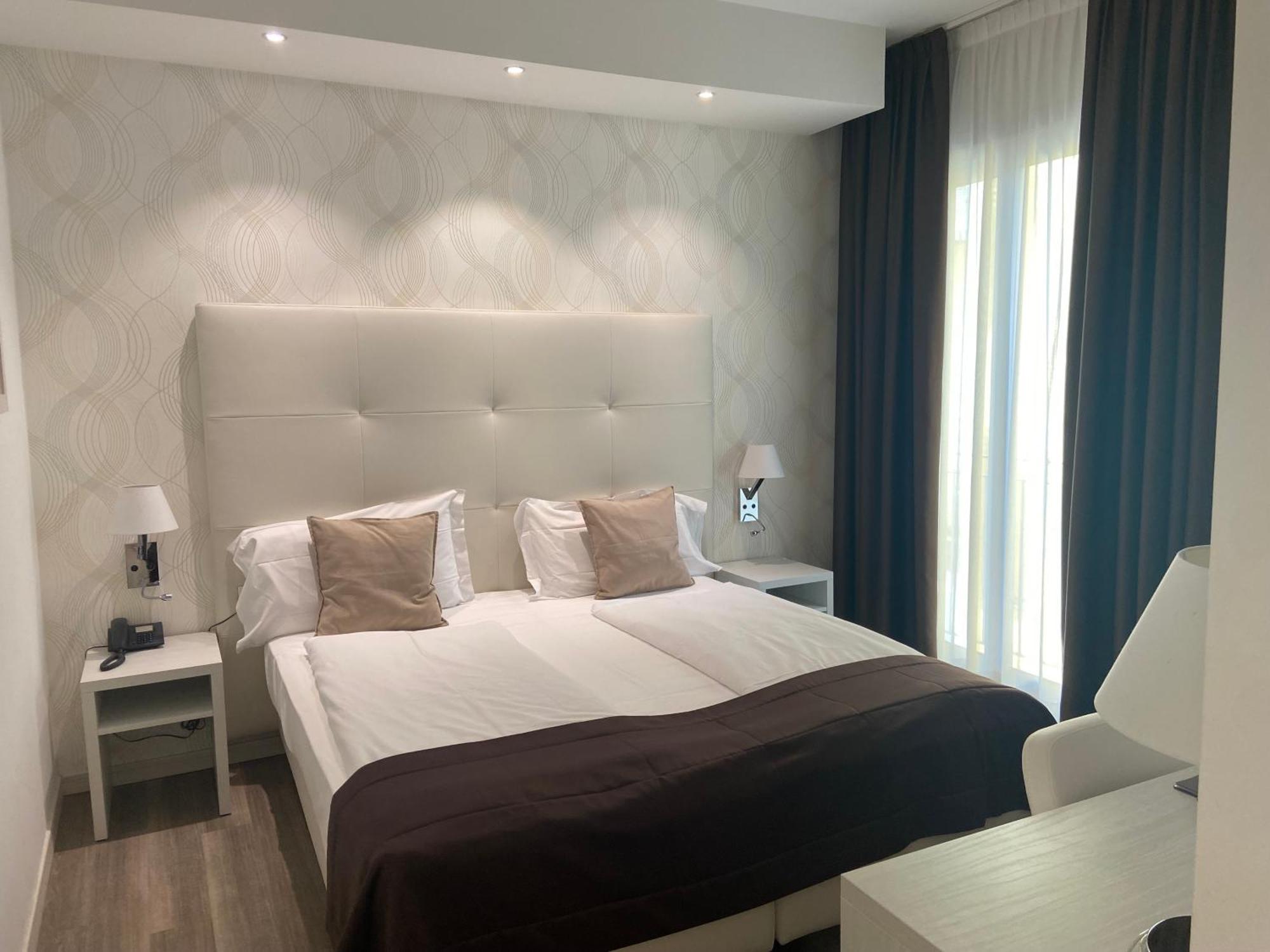 International Hotel